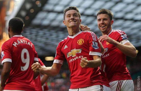 以他的出色 以他的出色